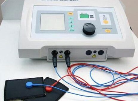 Gerät zur Elektrophorese - ein physiotherapeutisches Verfahren bei Prostatitis